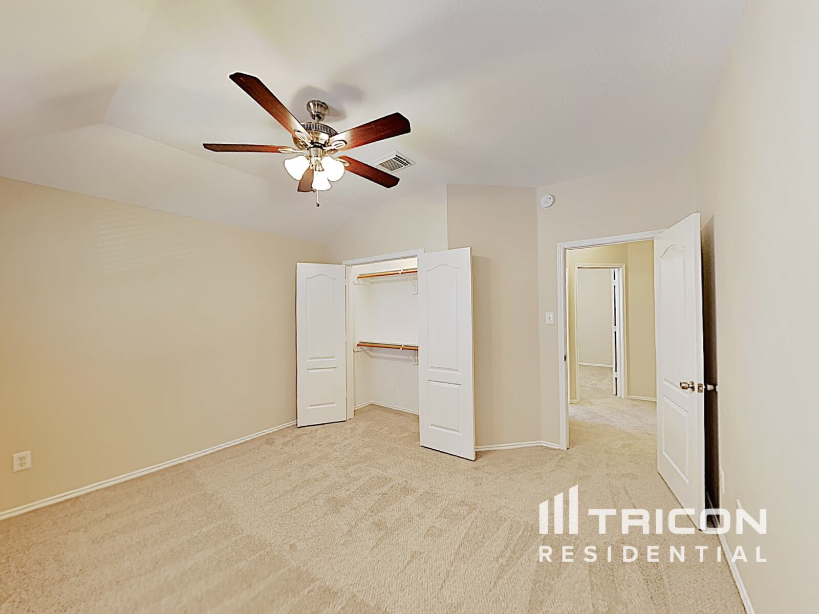 Building Photo - 9715 Haleys Comet Cir