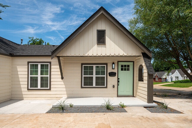 Building Photo - 1524 NW 45th St
