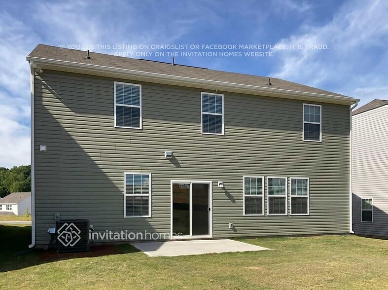 Building Photo - 7346 Echoing Hls Ln