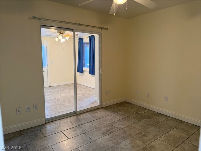 Building Photo - 3503 Oberon Ln