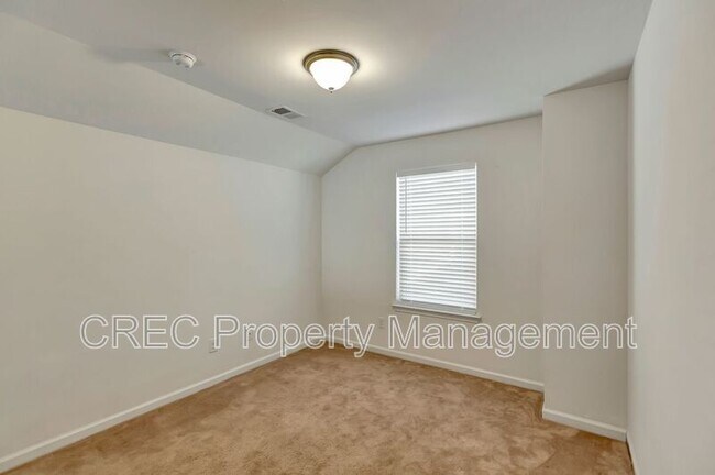 Building Photo - 1689 Eider Down Dr