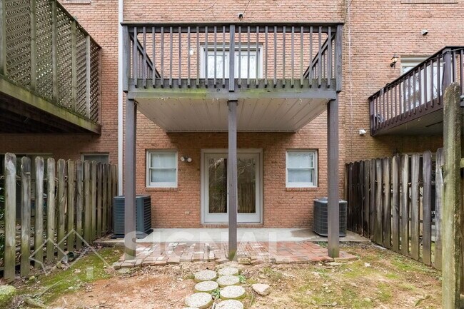 Building Photo - 3417 Wisterwood Ln