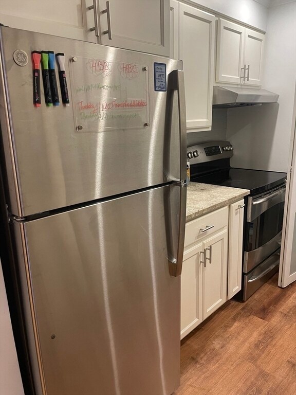 Building Photo - 357 Commercial St