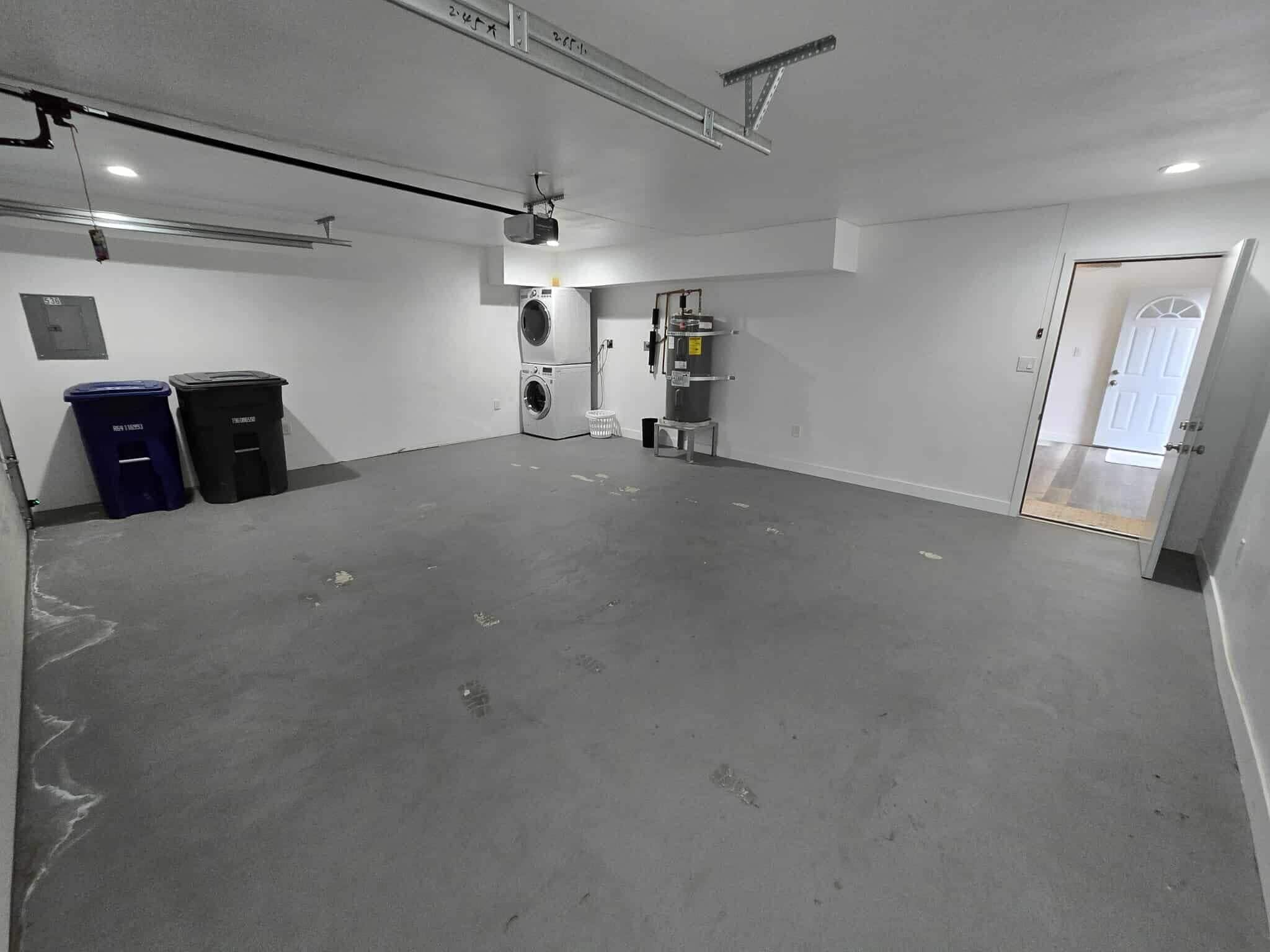 Building Photo - 534 R Ave