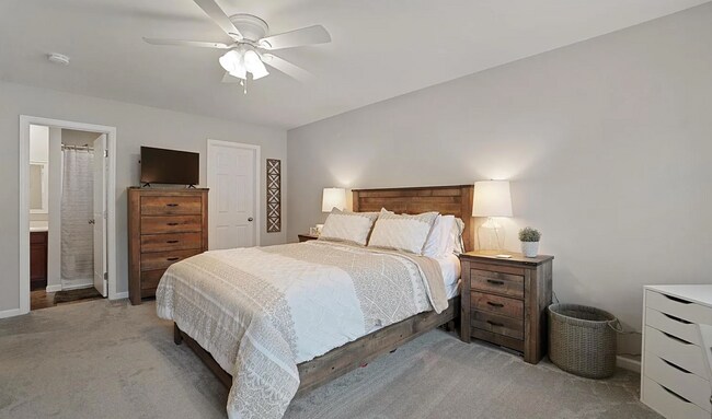 Building Photo - 3005 Meridian Cmns