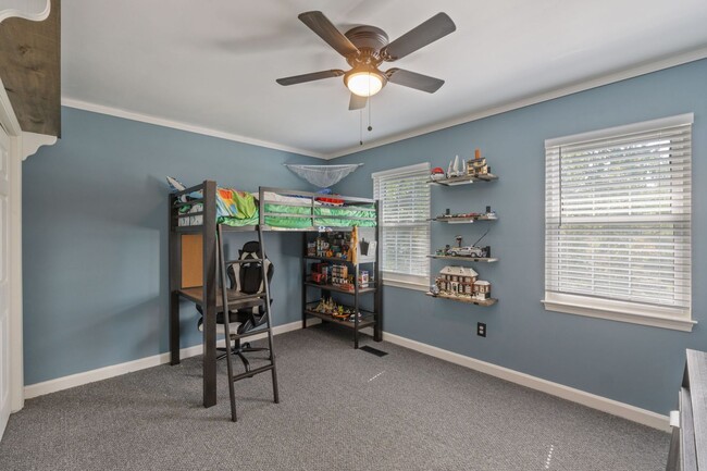 Building Photo - 3Bed/2Bath Lake Monticello Rental