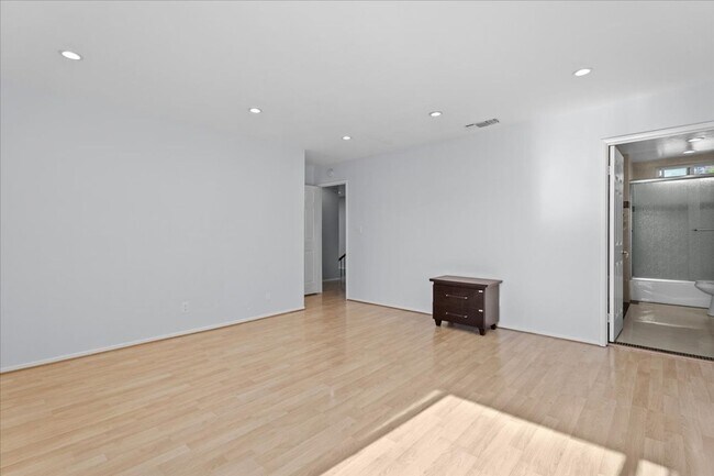 Building Photo - Updated Three Level Arcadia Townhome with Private Yard and Attached Garage