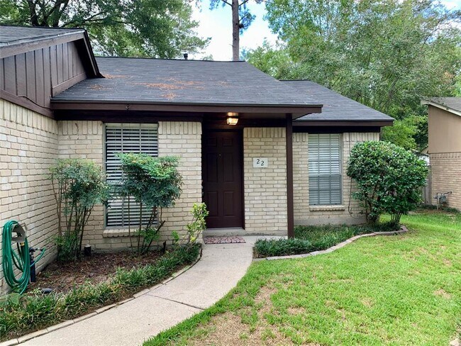 Building Photo - 22 N Wavy Oak Cir