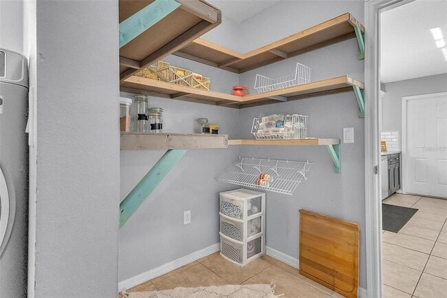 Building Photo - 37 Princeton Ln