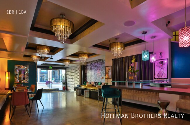 Building Photo - 905 S. Broadway-614A