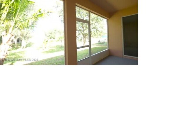 Building Photo - 8720 97th Ave