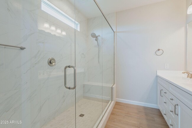 Building Photo - 2055 E Northwood Dr