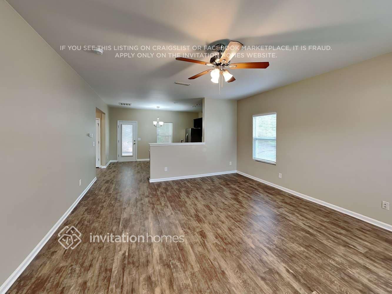Building Photo - 4190 Broadstairs Dr SW