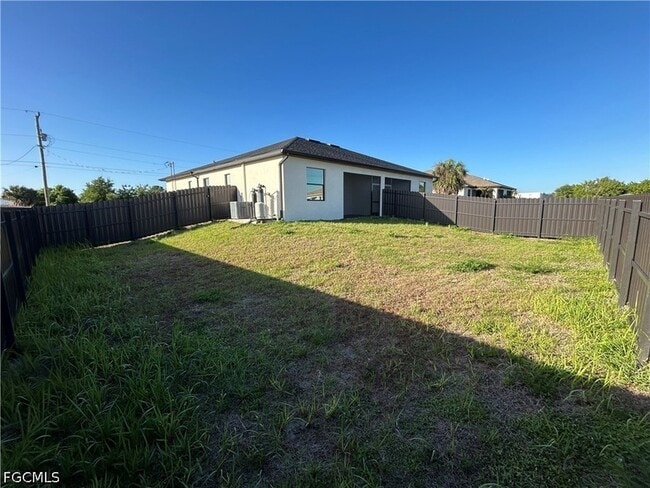 Building Photo - 177 Pennfield St