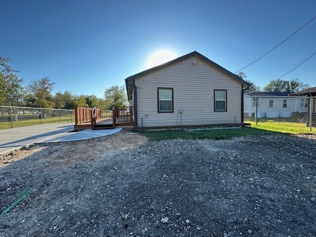 Building Photo - 8310 Park St