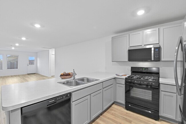 Building Photo - 22156 Juniper Crossing Dr