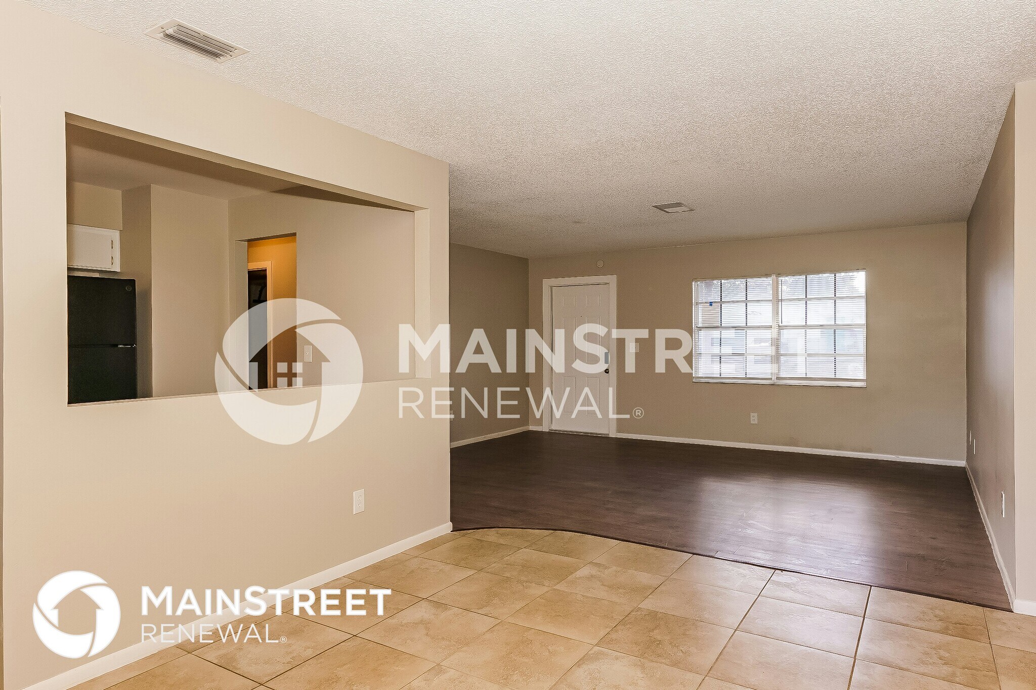 Building Photo - 890 Cynthia Dr