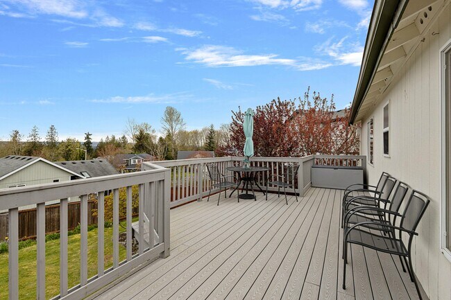 Building Photo - 7708 81st Pl NE