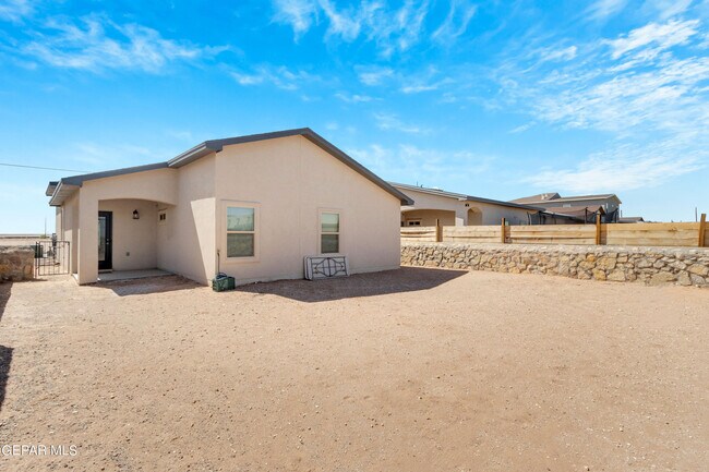 Building Photo - 15029 Concept Ct