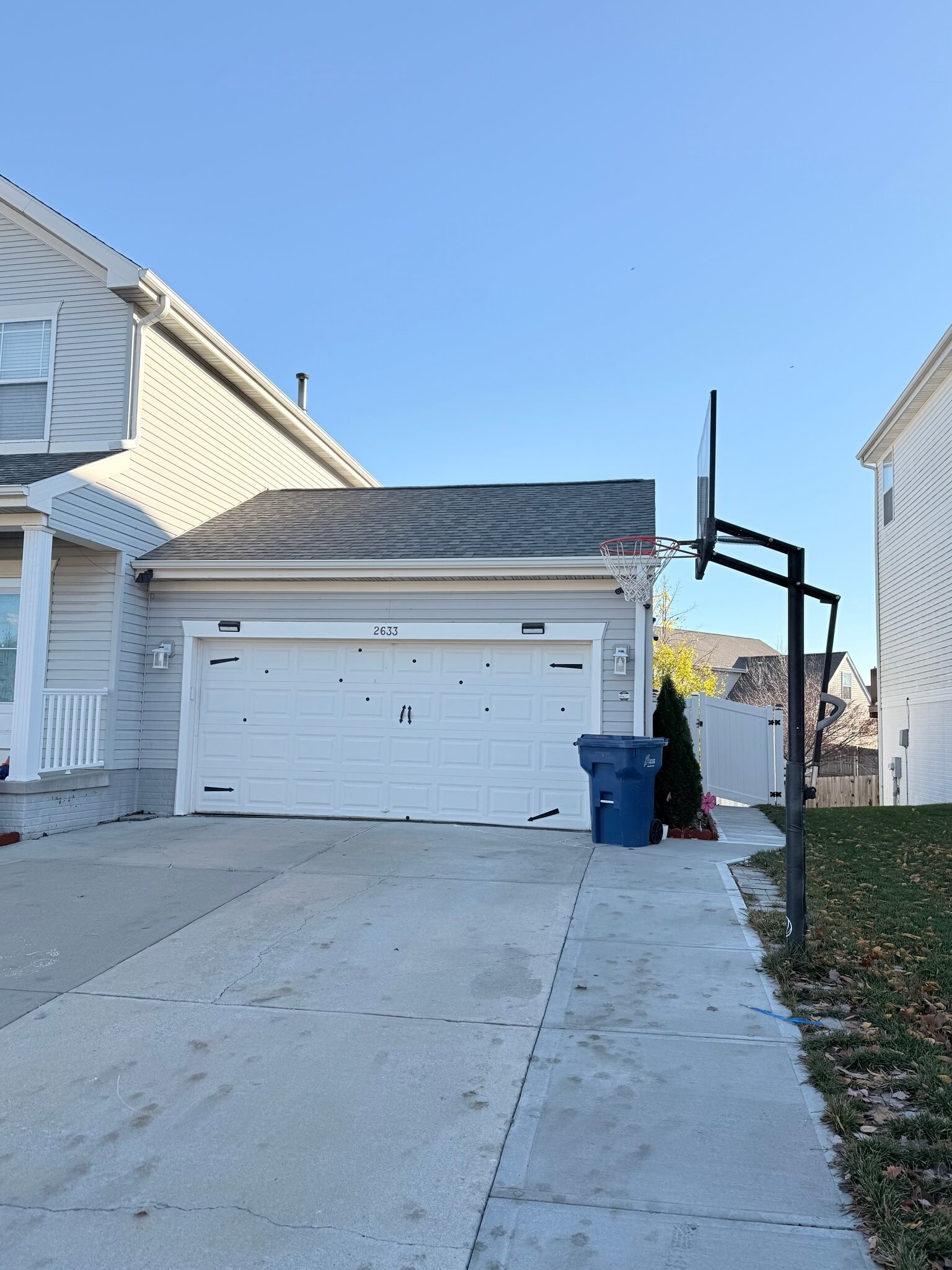 Building Photo - 2633 N 165th St