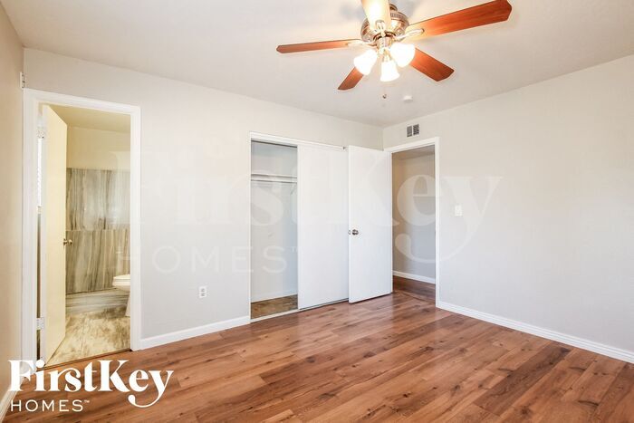 Building Photo - 3835 W Camino Acequia