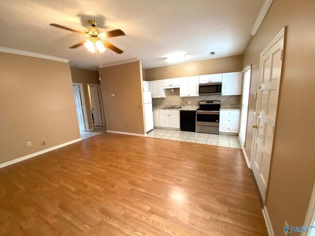 Building Photo - 8136 Oldfield Rd SW