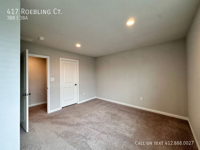 Building Photo - 417 Roebling Ct