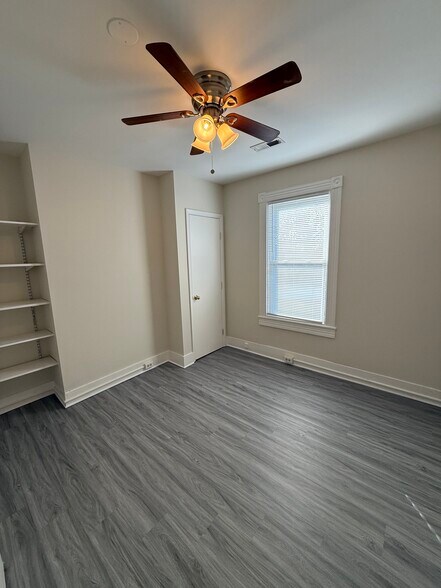 Building Photo - 411 Lyman Ave