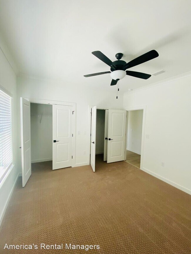 Building Photo - 4 br, 2.5 bath House - 4668 Casablanca Drive