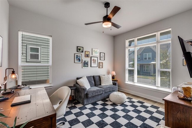 Building Photo - 5808 Rangeland Rd