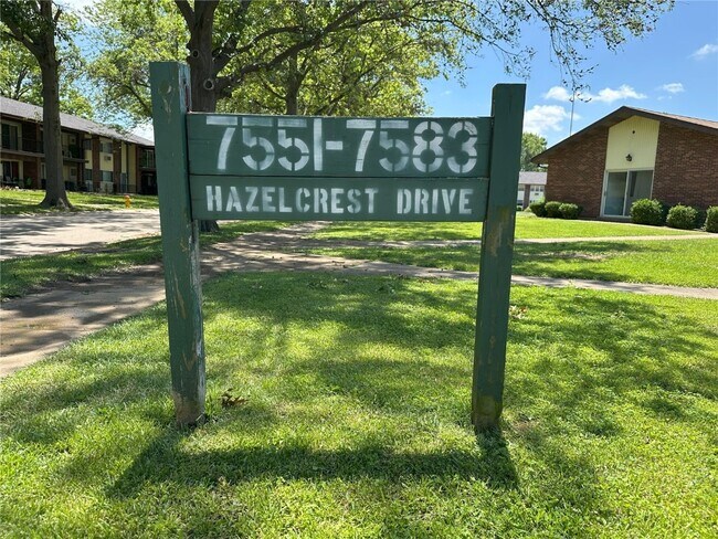 Building Photo - 7571 Hazelcrest Dr