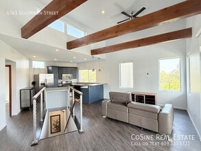 Building Photo - 4341 Goldfinch St