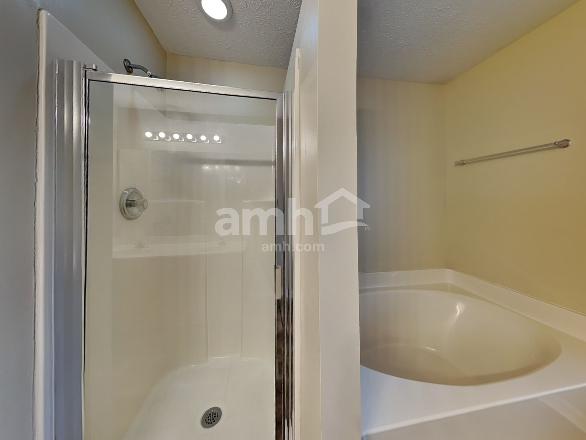 Building Photo - 1007 Rutherford Way