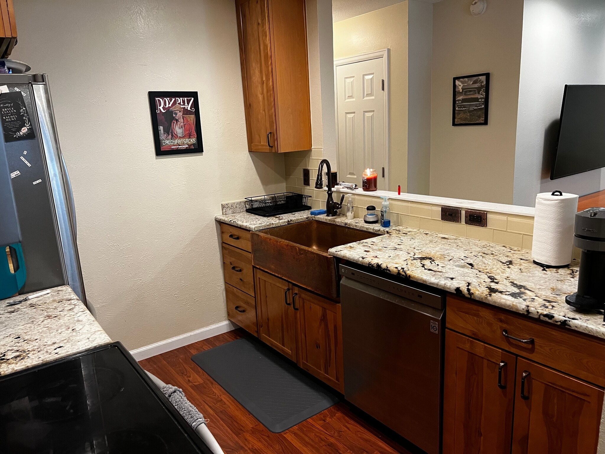 Building Photo - 10156 Quivas St