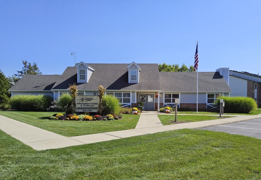 Primary Photo - Compass Pointe Apartments