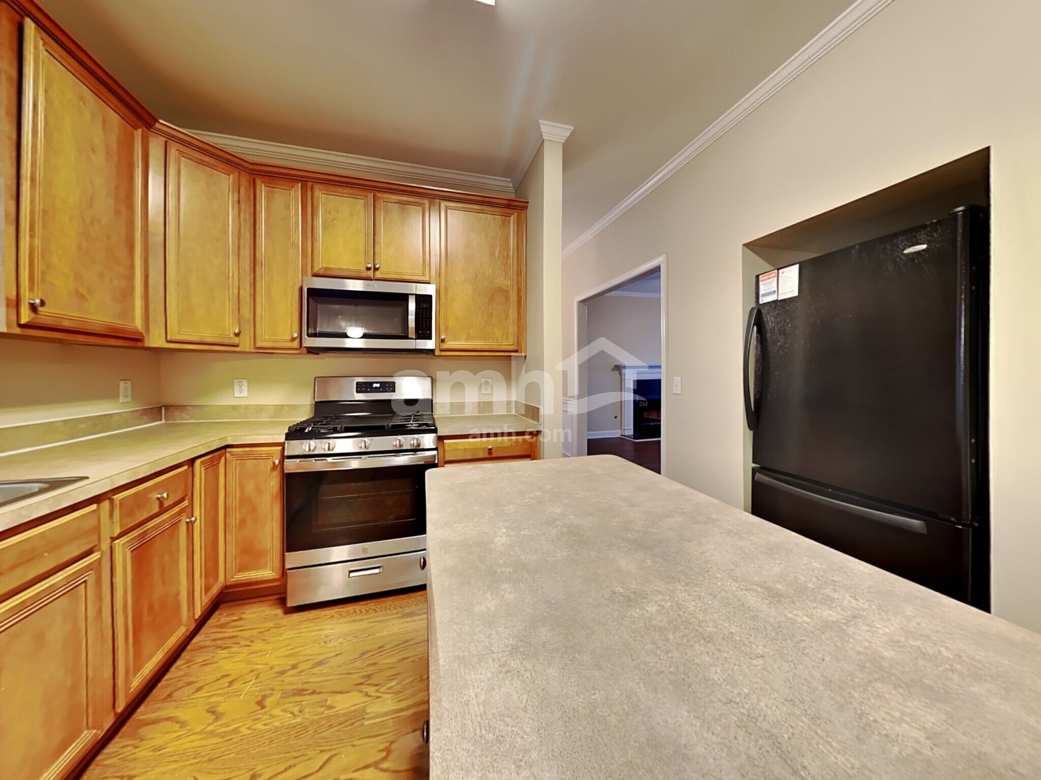 Building Photo - 708 Austin Creek Dr