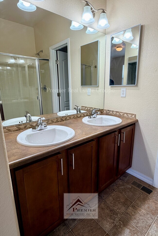 Building Photo - 6283 Liberty Hill Point