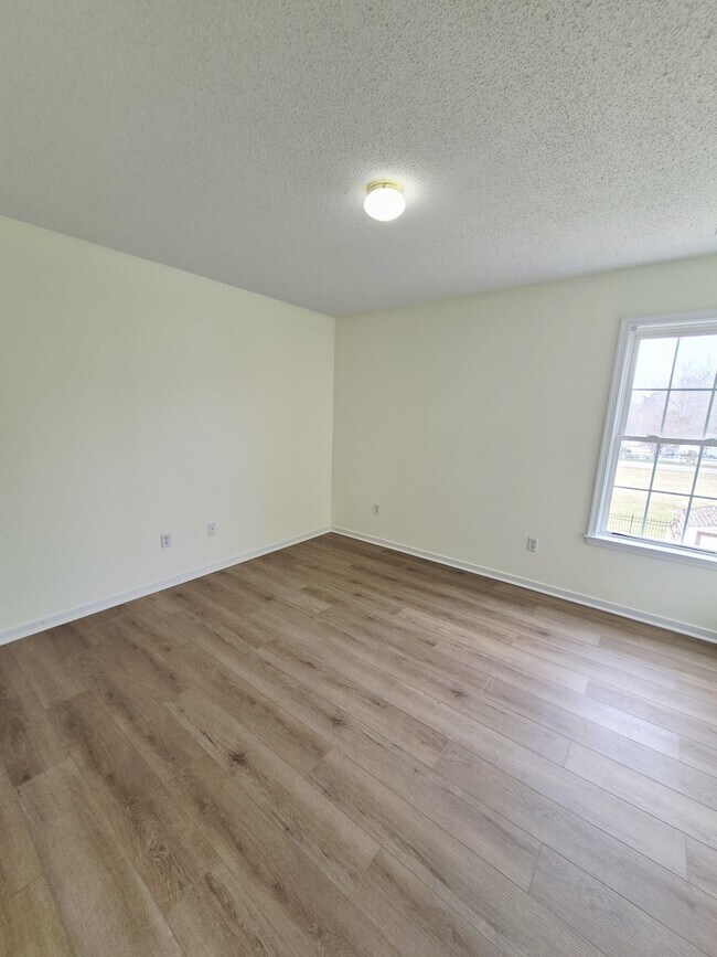 Building Photo - 7221 Oakmere Ct