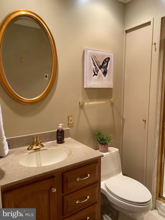 Building Photo - 15679 Edgegrove Rd