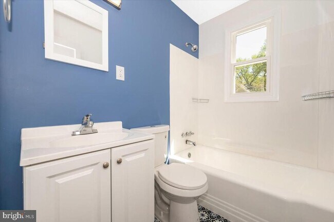 Building Photo - 13205 Okinawa Ave