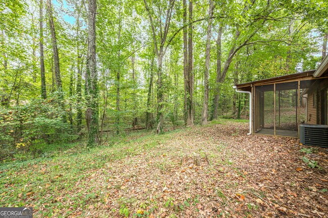 Building Photo - 3256 Brisbane Way