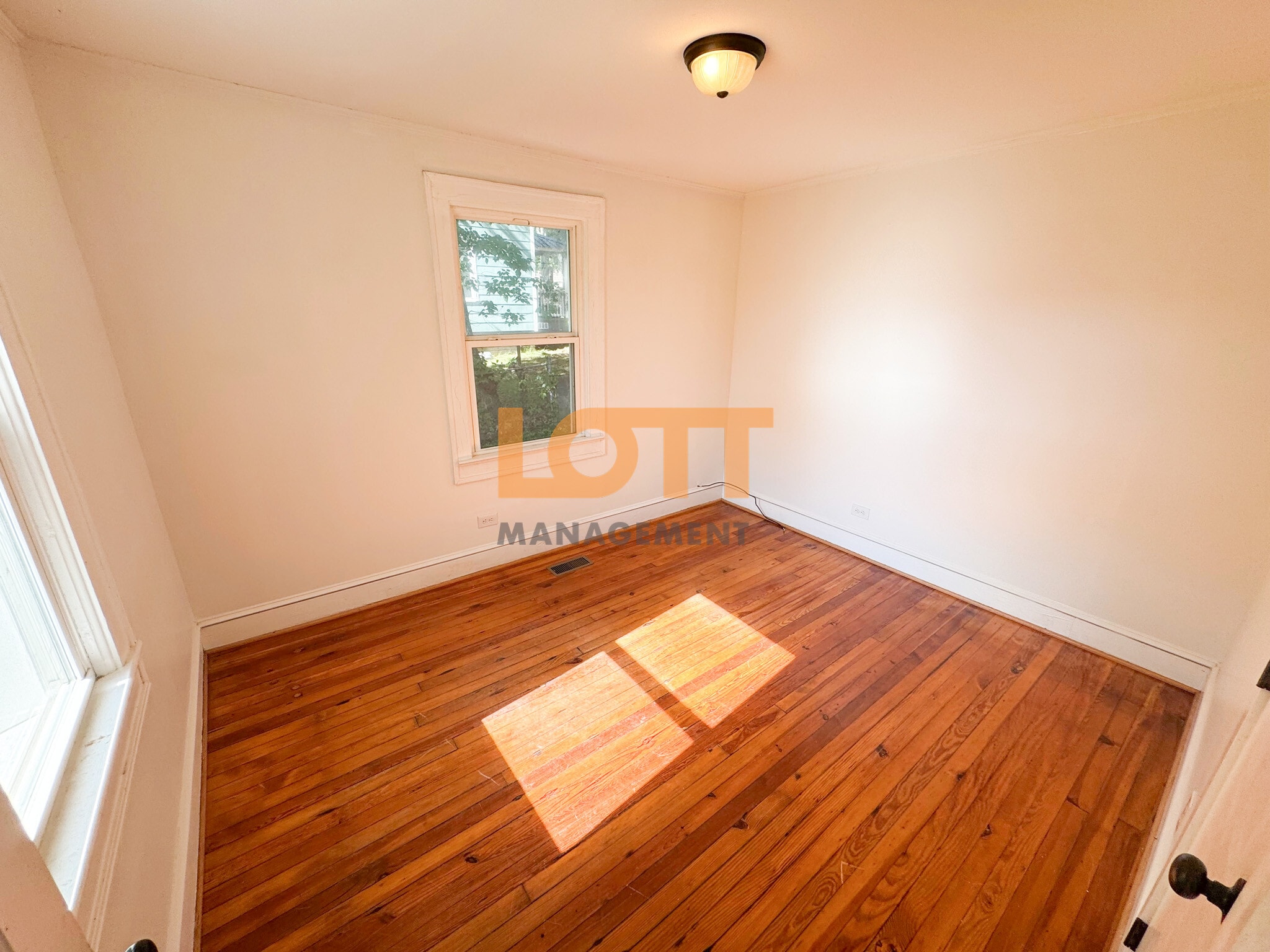 Building Photo - 1 Pelzer St