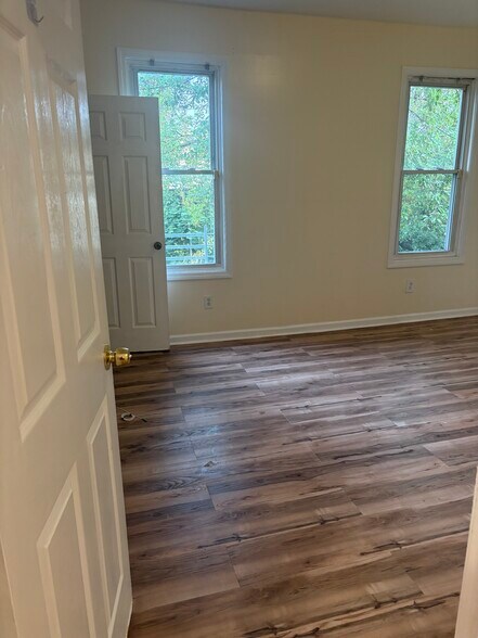Bedroom 3 - 117 Schley St