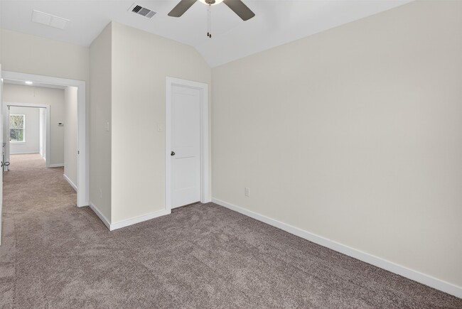 Building Photo - 9111 Highland Northern Wy