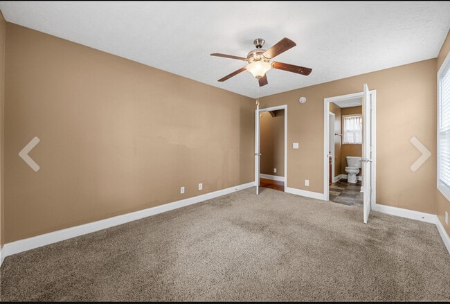 Building Photo - 546 Falkland Cir