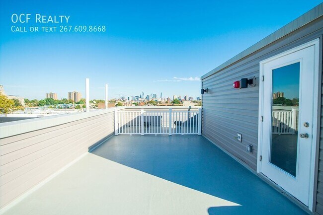 Building Photo - 129 S 49th St