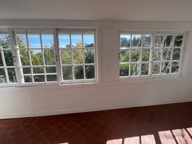 Building Photo - 530 Ethel Ave