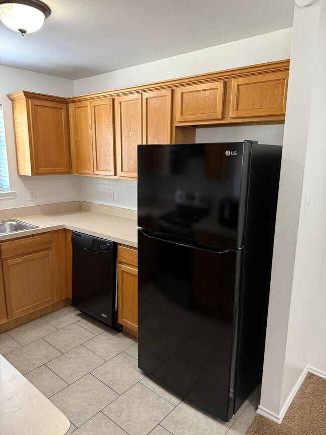 Building Photo - 1920 Galveston Ave