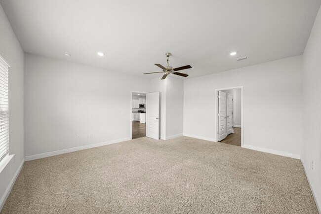 Building Photo - 464 Eagle Lake Wy