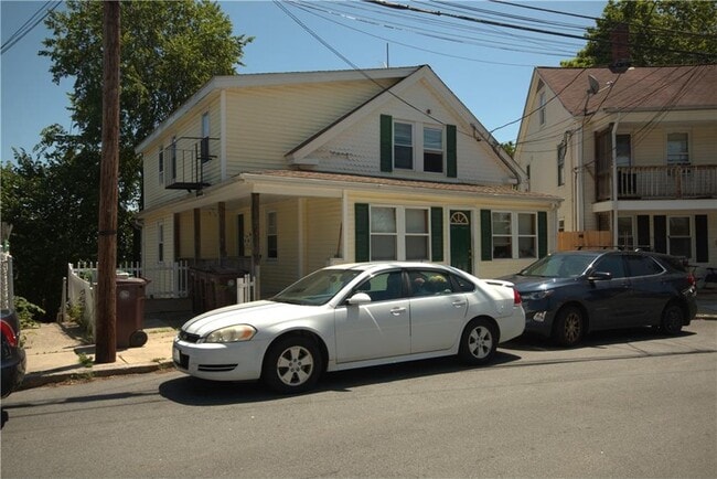 Building Photo - 177 Boyden St
